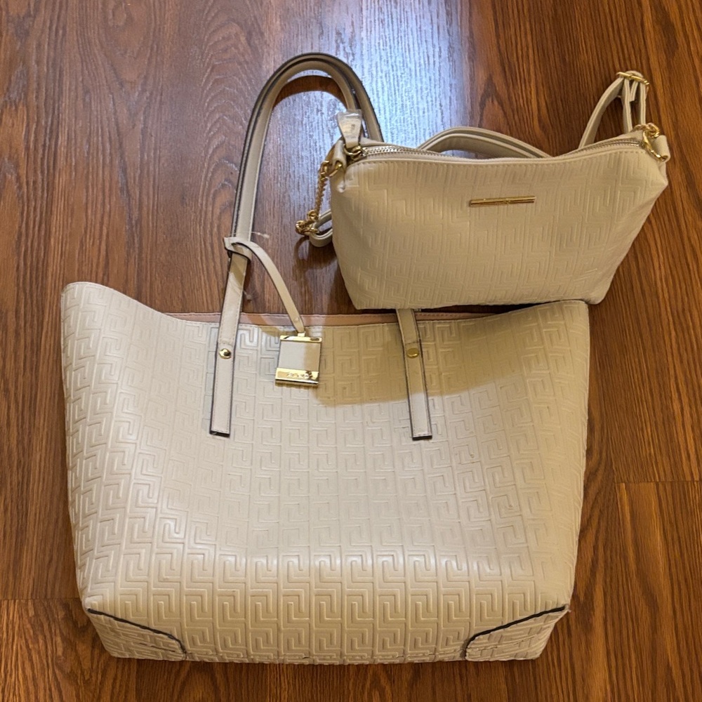 Aldo Cream Tote and Crossbody Bag Set